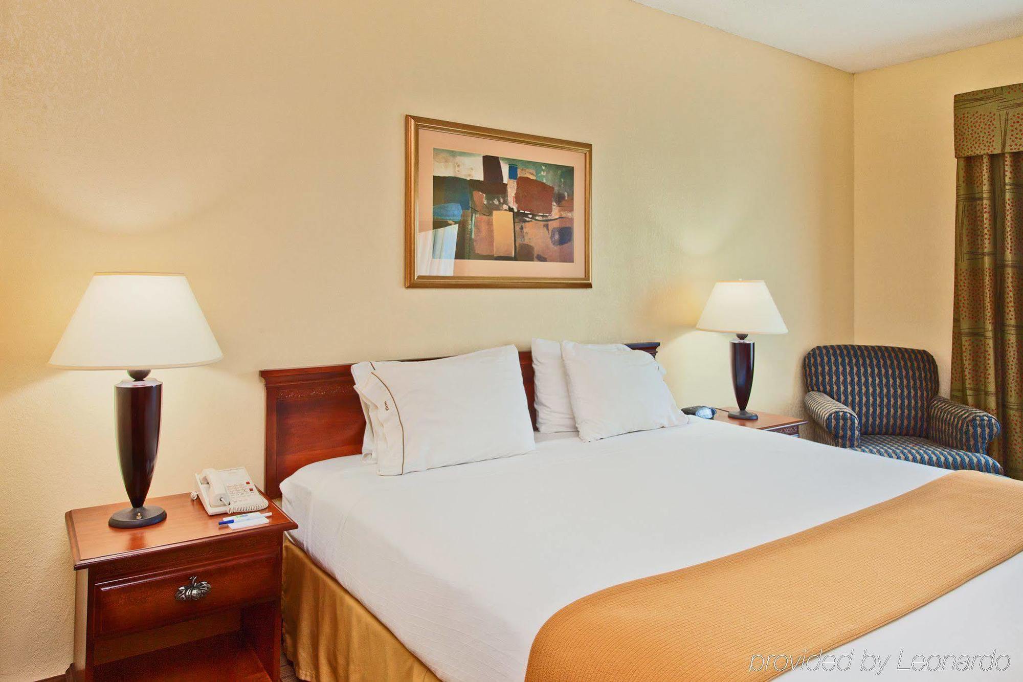 Holiday Inn Express & Suites - Enterprise By Ihg Quarto foto